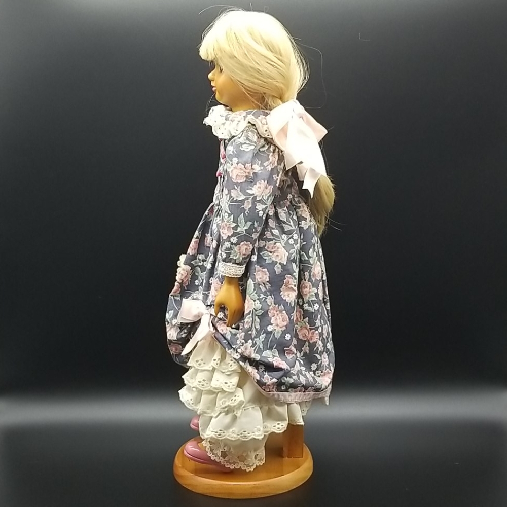 Robert Raikes Originals Hand Carved Wooden Doll "Claire" - Picture 2 of 11